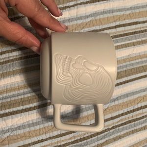 Starbucks fall white skull mug 🕸🎃